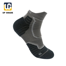 Load image into Gallery viewer, Men's Running Socks Cycling Riding Bicycle Bike Football
